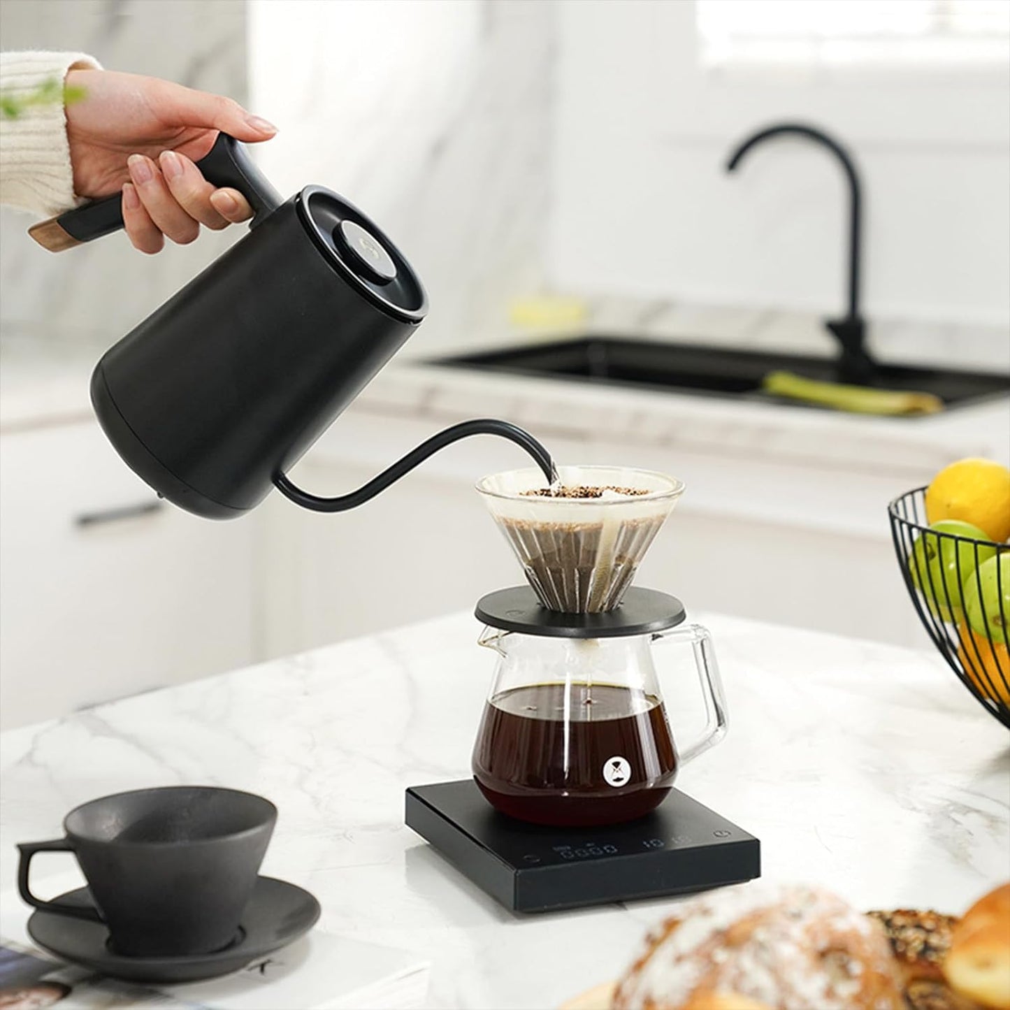 TIMEMORE Electric Gooseneck Kettle Matt Black